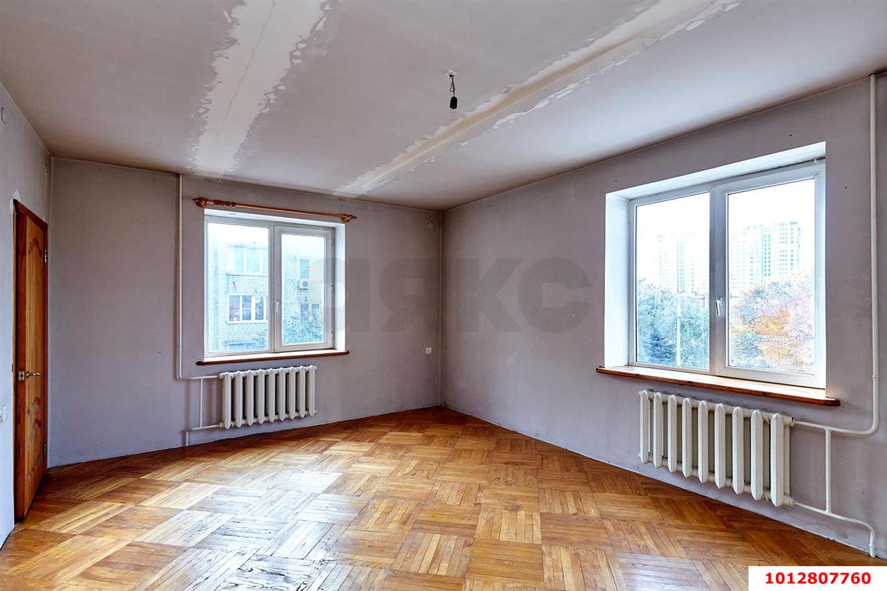 Фото №10: Дом 215 м² + 3 сот. - Краснодар, Прикубанский внутригородской округ, Школьный, Круглик, мкр. Табачная Фабрика, ул. Академика Пустовойта, 12