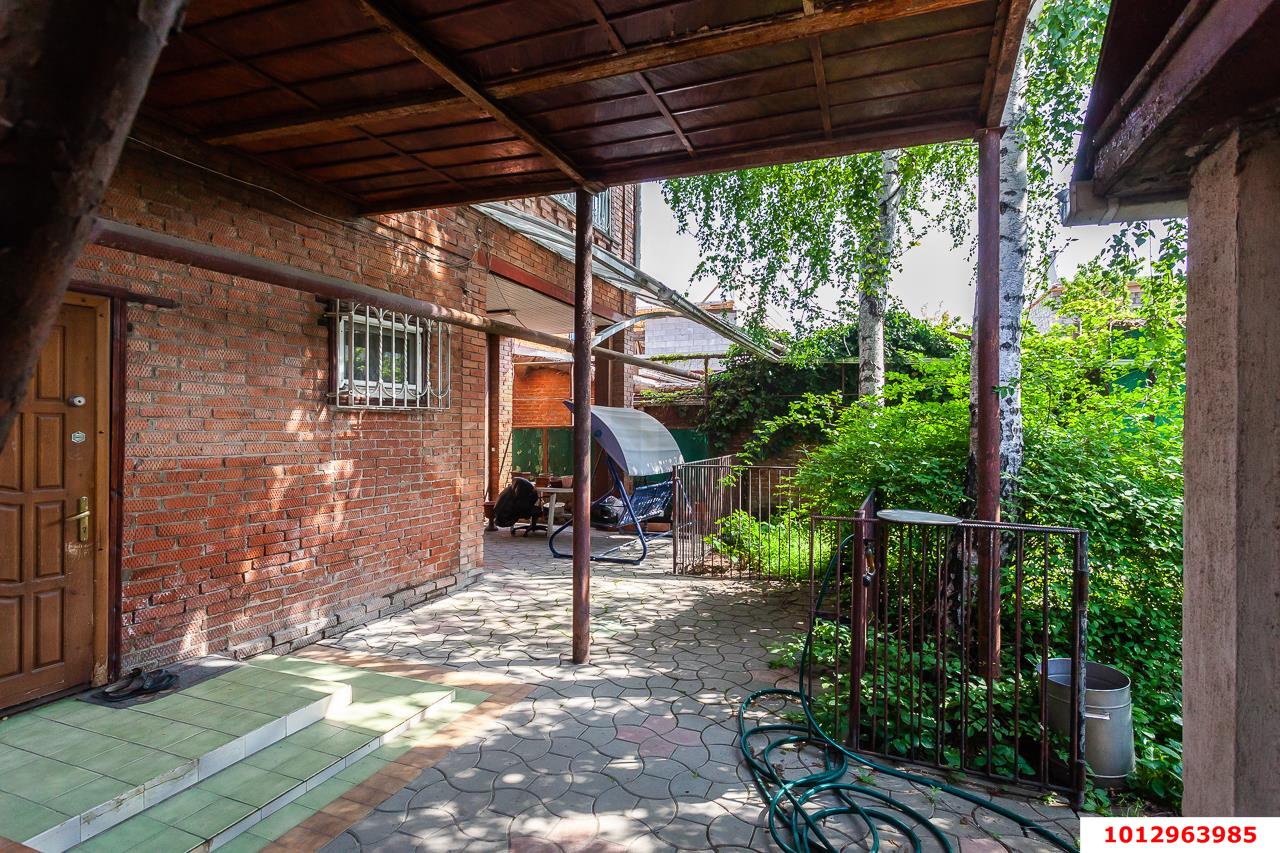 Фото №15: Дом 159 м² + 4.2 сот. - Краснодар, Карасунский внутригородской округ, мкр. Хлопчато-бумажный Комбинат, пр-д 4-й  Васнецова, 9