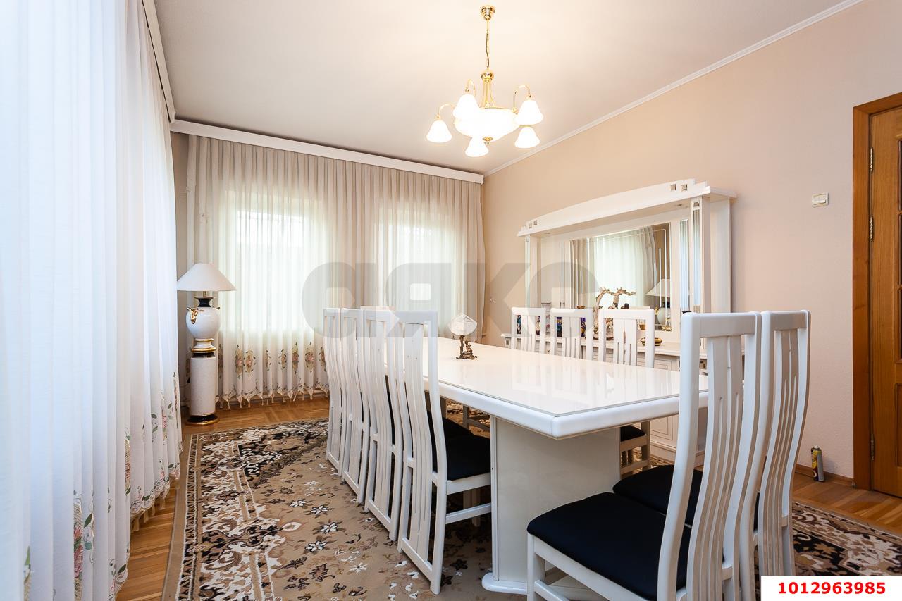 Фото №1: Дом 159 м² + 4.2 сот. - Краснодар, Карасунский внутригородской округ, мкр. Хлопчато-бумажный Комбинат, пр-д 4-й  Васнецова, 9