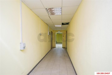 Фото №4: Офисное помещение 27 м² - Краснодар, мкр. Центральный, ул. Фабричная, 10