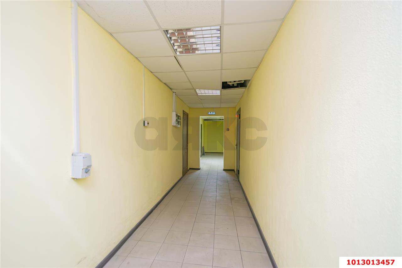 Фото №4: Офисное помещение 27 м² - Краснодар, Центральный, ул. Фабричная, 10