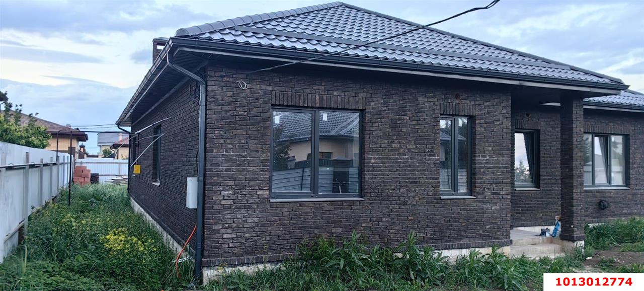 Фото №1: Дом 201 м² + 6.5 сот. - Ленина, Карасунский внутригородской округ, ул. Раздольная, 106