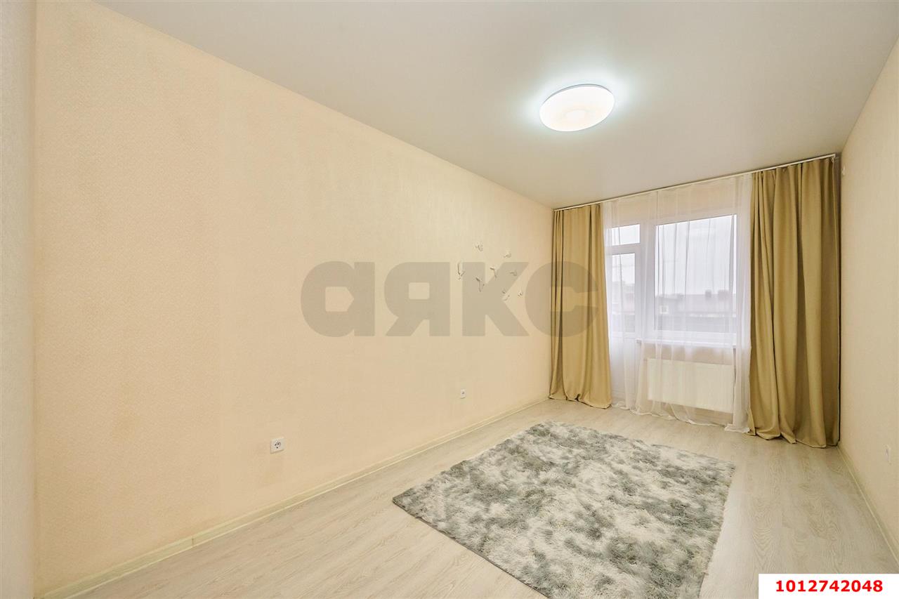 Фото №10: 2-комнатная квартира 72 м² - Краснодар, жилой комплекс Дыхание, ул. Лётчика Позднякова, 2к4