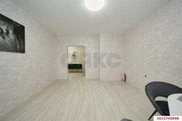 Фото №4: 2-комнатная квартира 72 м² - Краснодар, мкр. жилой комплекс Дыхание, ул. Лётчика Позднякова, 2к4