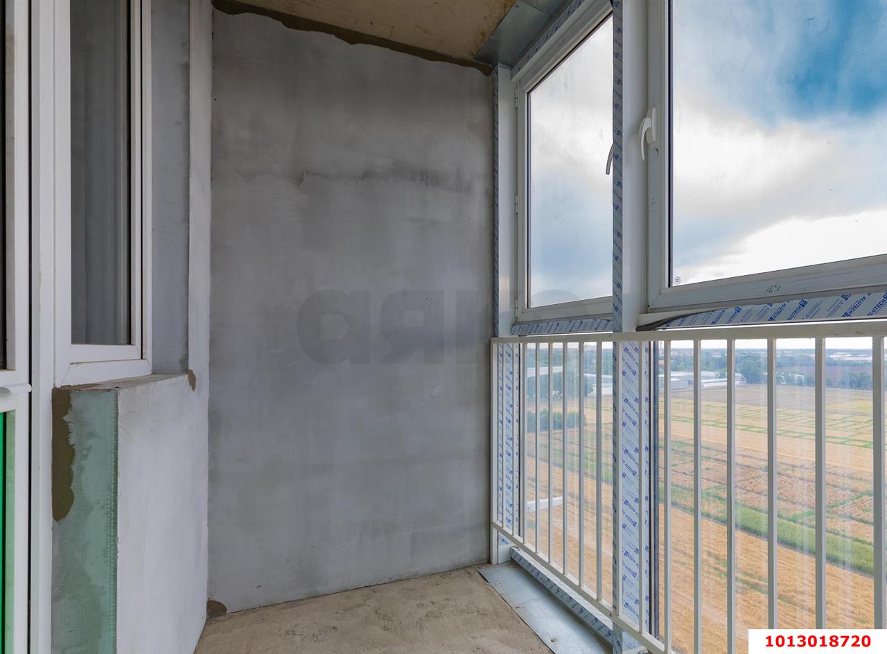 Фото №5: 2-комнатная квартира 58 м² - Краснодар, Прикубанский внутригородской округ, Микрохирургии глаза, мкр. жилой комплекс Сограт, ул. Красных Партизан, 4/15