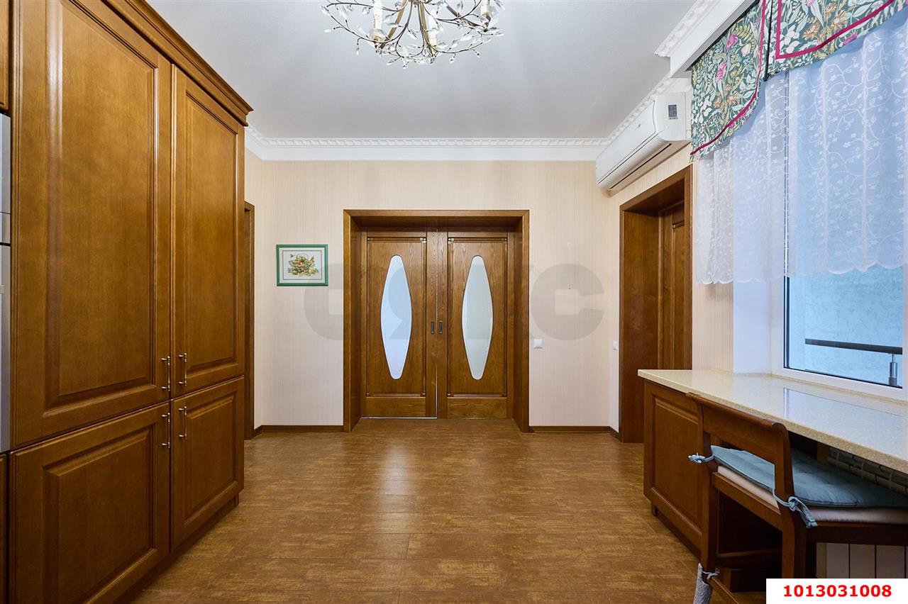 Фото №10: Дом 204 м² + 7.36 сот. - Ленина, мкр. Карасунский внутригородской округ, ул. Тупиковая, 23