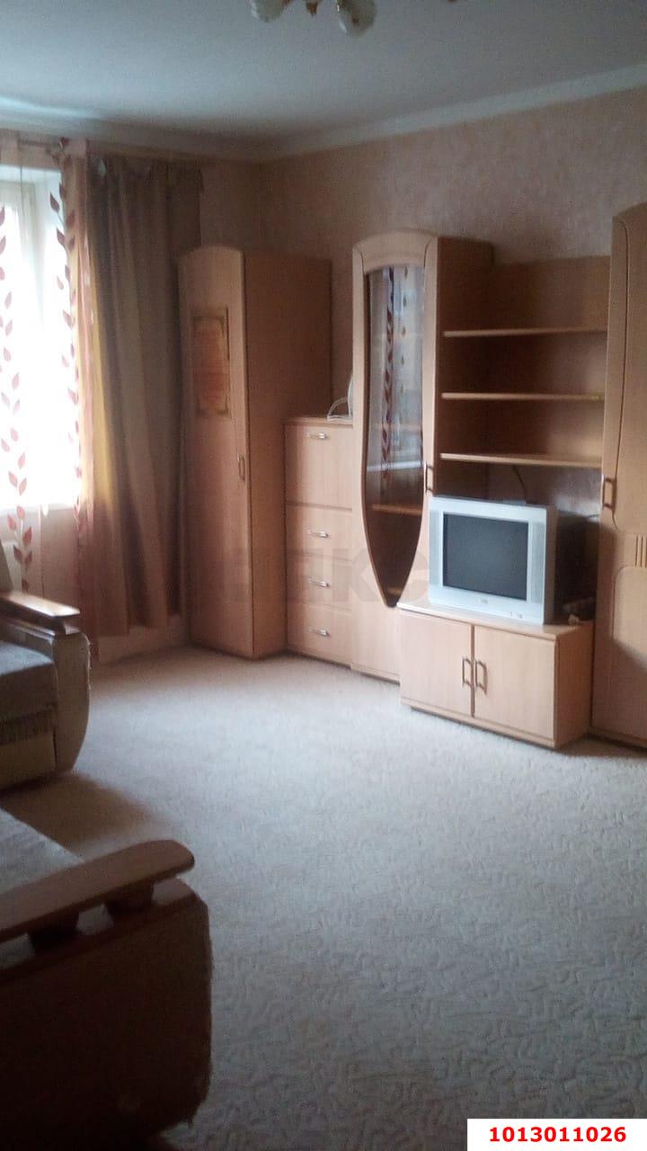 Фото №1: 2-комнатная квартира 56 м² - Краснодар, Прикубанский внутригородской округ, Завод Радиоизмерительных Приборов, мкр. Музыкальный, ул. Ангарская, 1/6