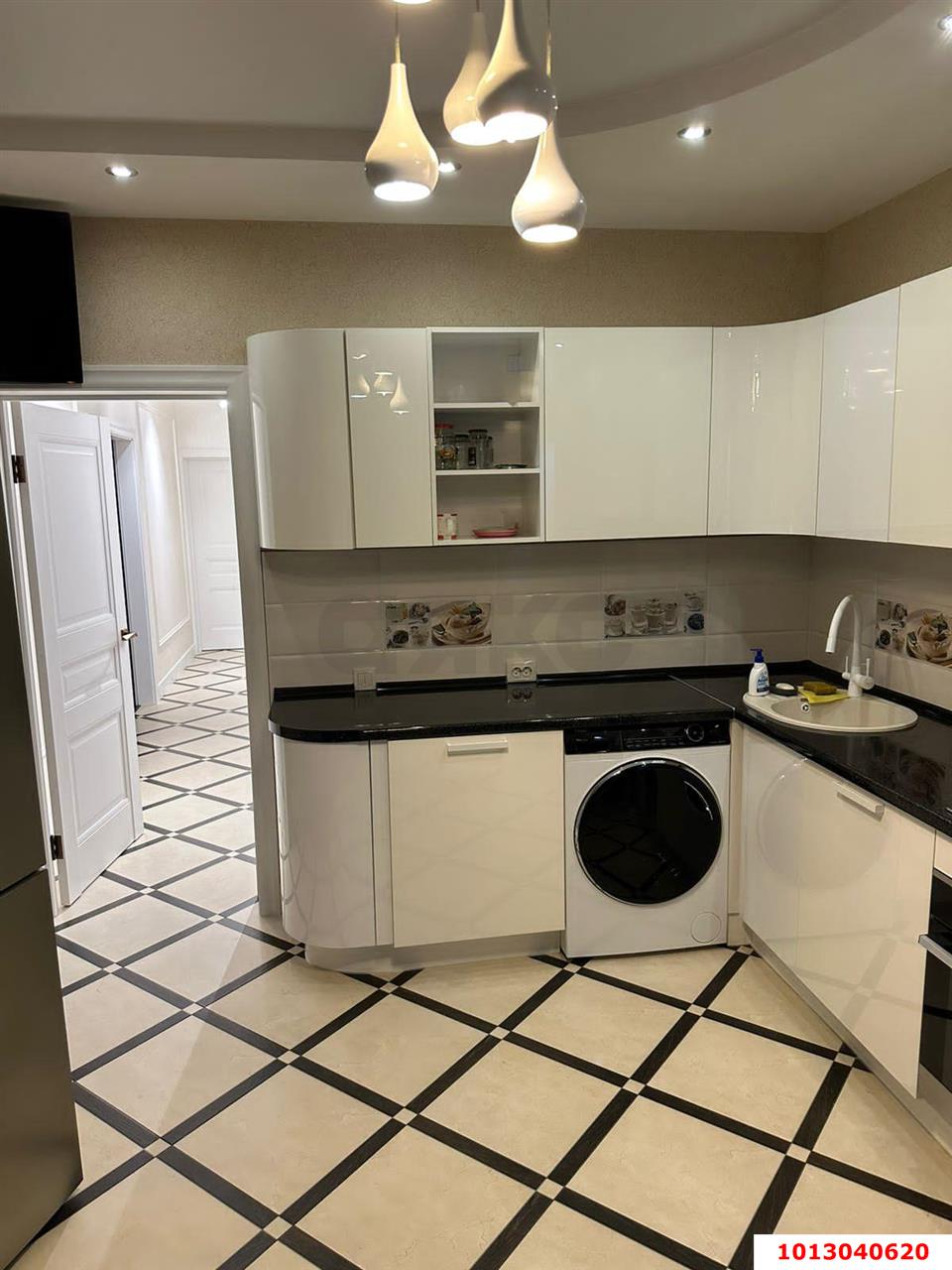 Фото №1: 2-комнатная квартира 80 м² - Краснодар, Пашковский, ул. Леонида Лаврова, 8к1ск2