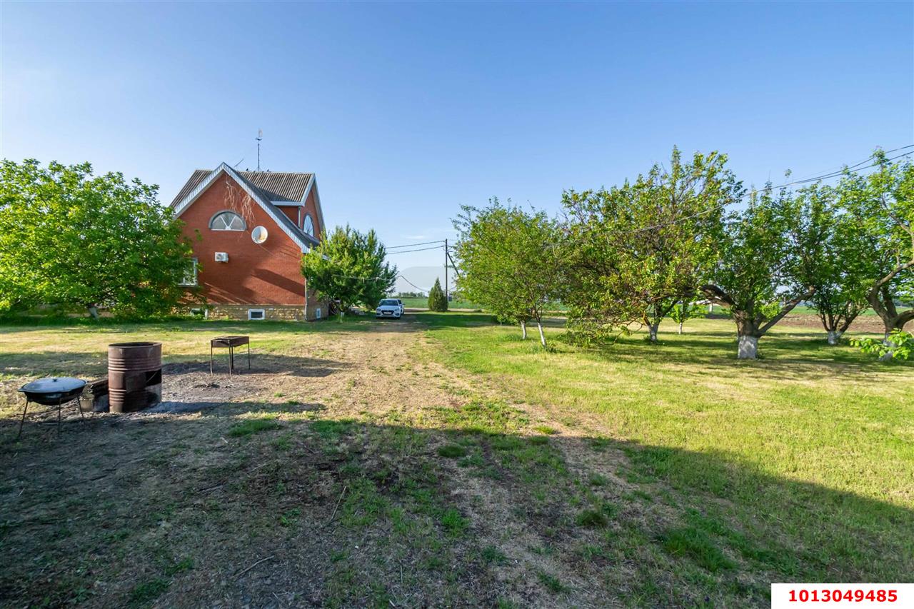 Фото №2: Дом 268 м² + 200 сот. - Дорожный, Карасунский внутригородской округ, ул. Новая