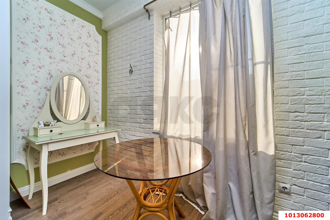 Фото №1: 3-комнатная квартира 106 м² - Краснодар, Немецкая Деревня, ул. Баварская, 8