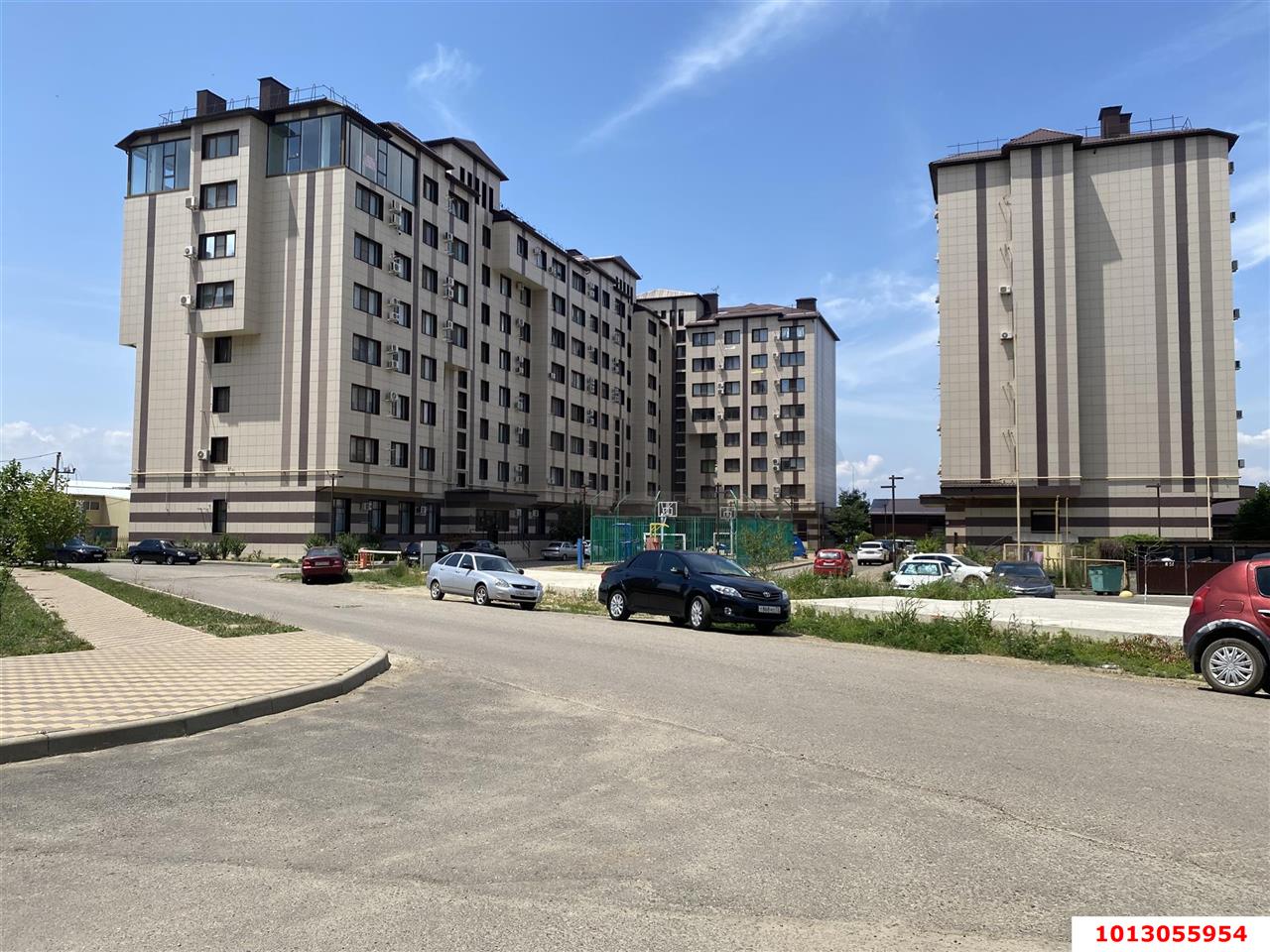 Фото №3: Торговое помещение 73 м² - Новая Адыгея, жилой комплекс Речные просторы, ул. Тургеневское шоссе, 10к1