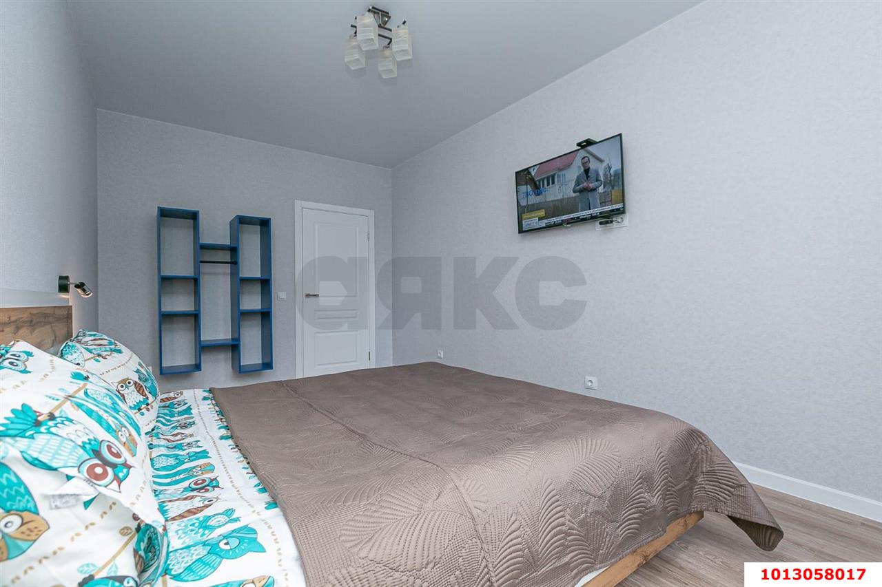 Фото №2: 2-комнатная квартира 65 м² - Краснодар, жилой комплекс Самолёт, ул. Западный Обход, 39/2к2