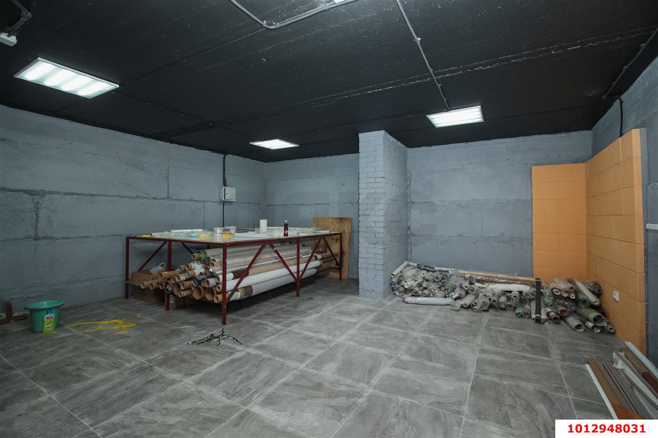 Фото №2: Торговое помещение 85 м² - Краснодар, Музыкальный, ул. Агрохимическая, 111