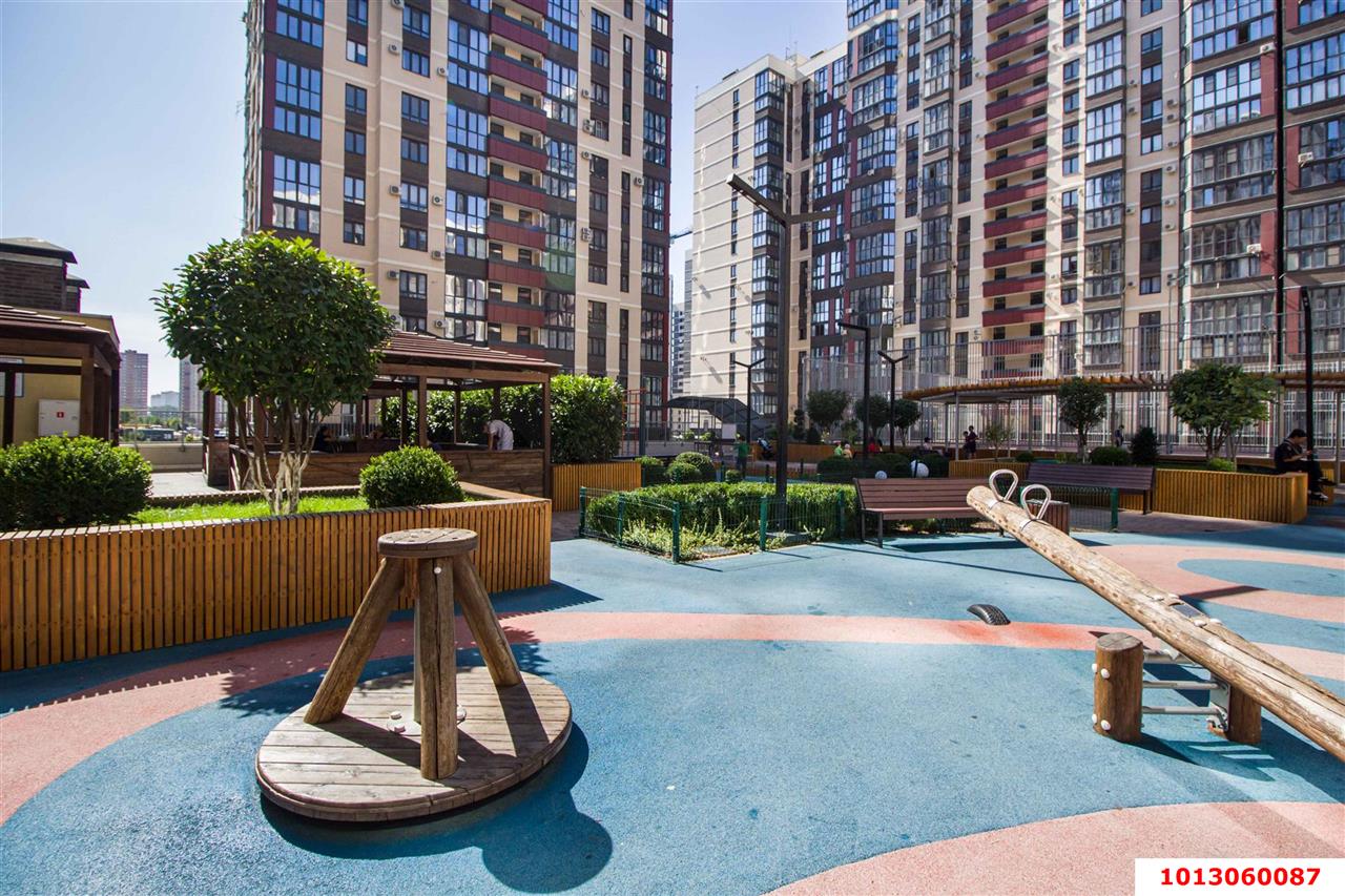 Фото №3: 2-комнатная квартира 70 м² - Краснодар, Прикубанский внутригородской округ, квартал Доброта, мкр. Любимово, 16