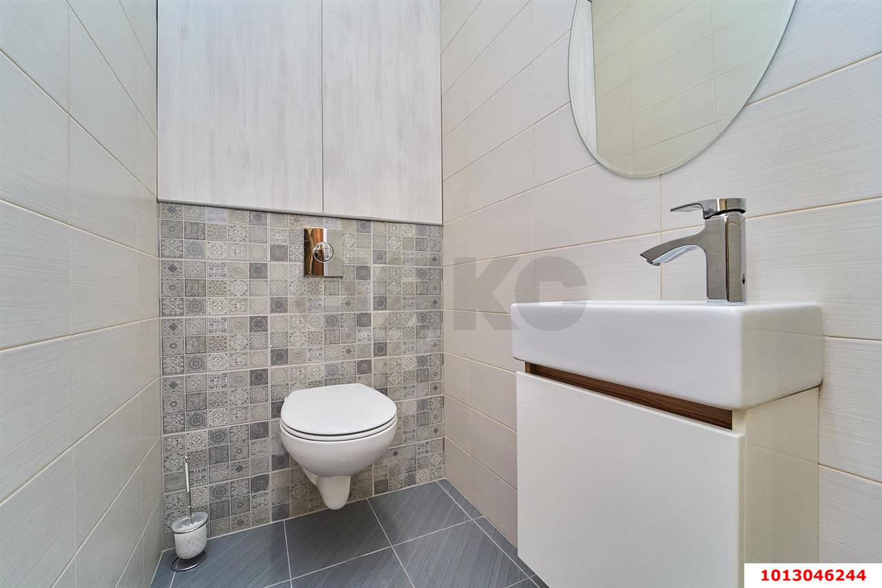 Фото №13: 3-комнатная квартира 110 м² - Краснодар, Центральный внутригородской округ, Покровка, мкр. Центральный, ул. Володарского, 75