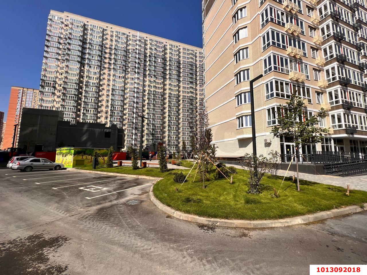 Фото №5: Торговое помещение 103 м² - Краснодар, жилой комплекс Абрикосово, ул. имени Героя Георгия Бочарникова, 4к2