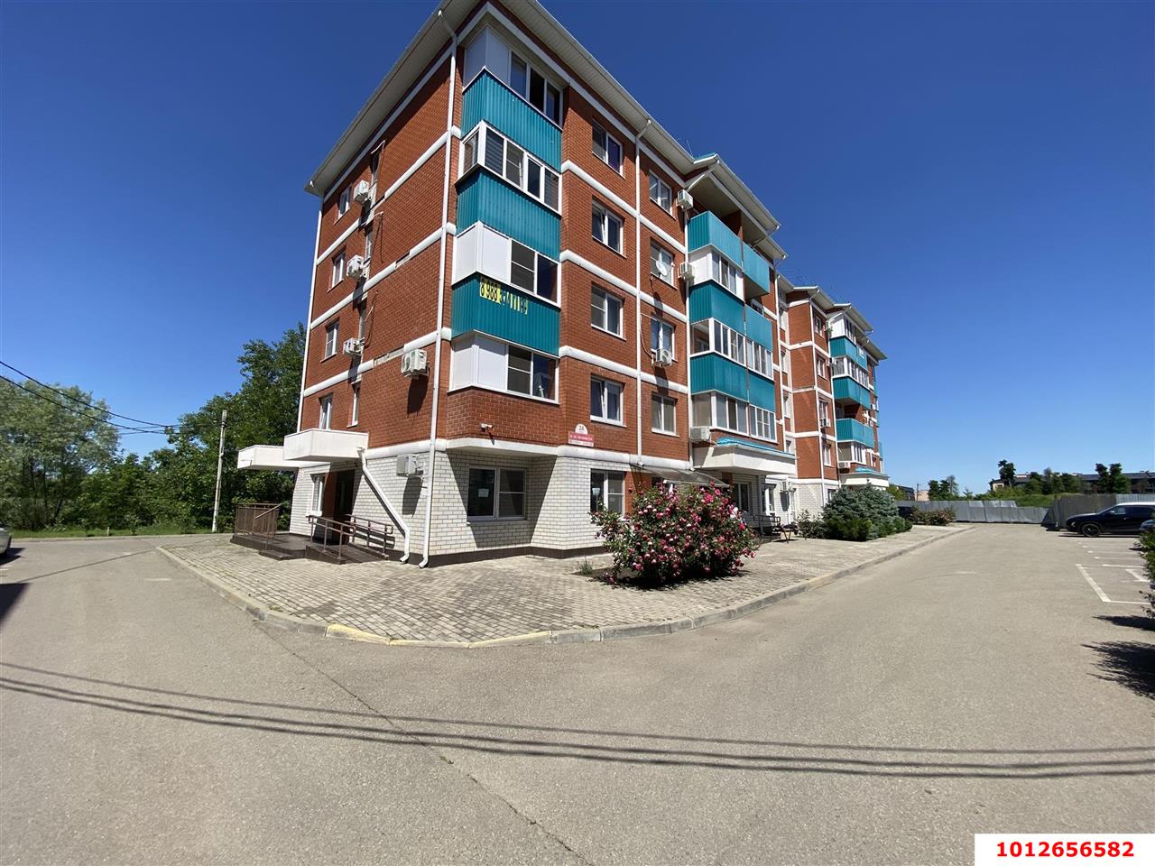 Фото №10: Торговое помещение 54 м² - Берёзовый, жилой комплекс Прогресс, ул. имени В.М. Бехтерева, 2Ак1