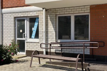 Фото №4: Торговое помещение 54 м² - Берёзовый, мкр. жилой комплекс Прогресс, ул. имени В.М. Бехтерева, 2Ак1