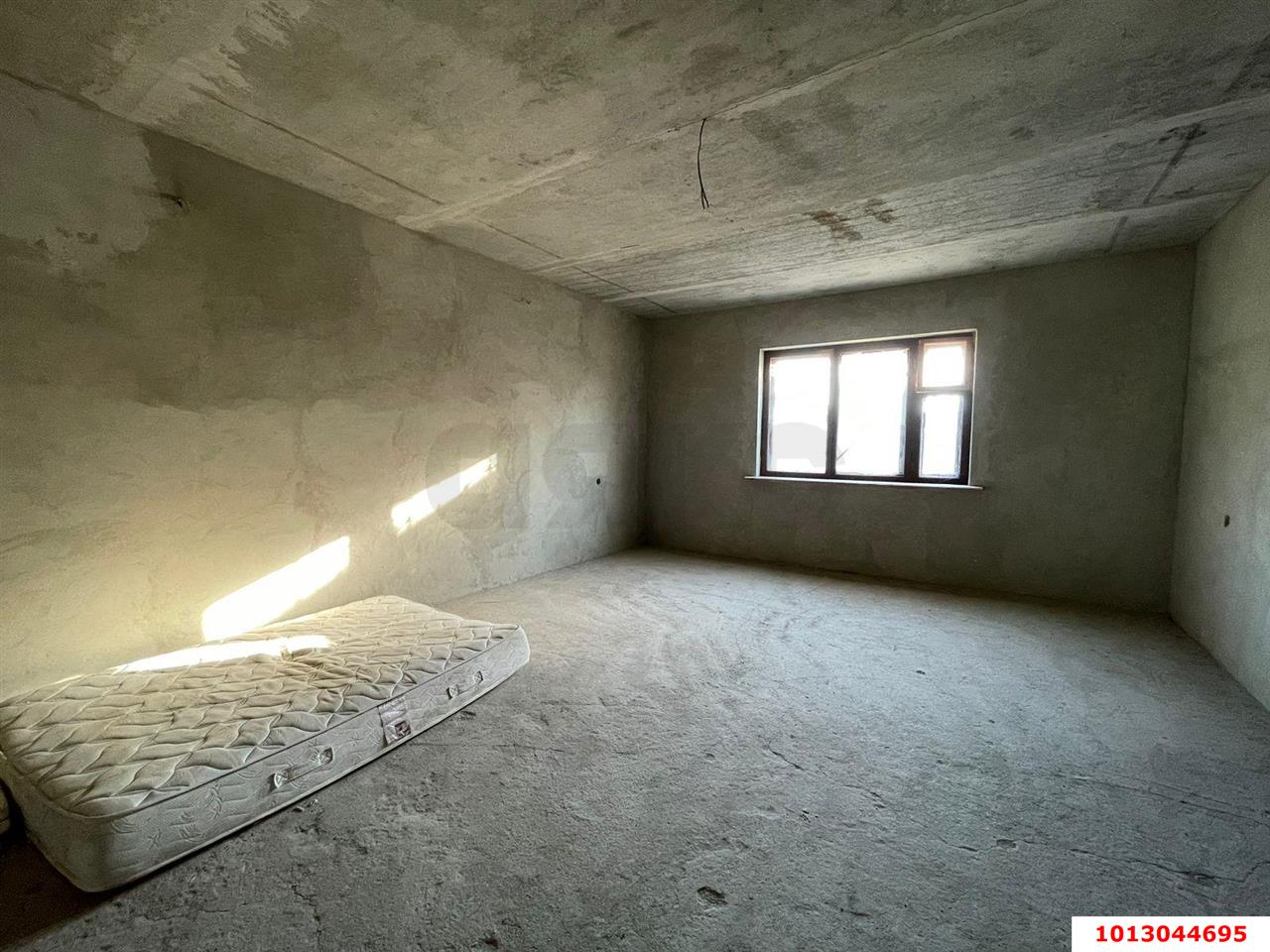 Фото №2: Дом 200 м² + 6 сот. - Краснодар, Прикубанский внутригородской округ, Сады Калинина, ст КНИИСХ, ул. 38-я Линия, 880