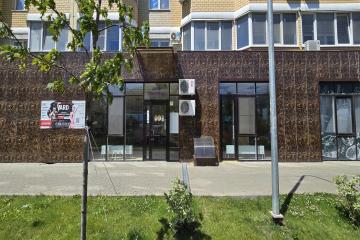 Фото №1: Коммерция 54 м² - Краснодар, мкр. Светлоград, ул. Красных Партизан, 1/4к11