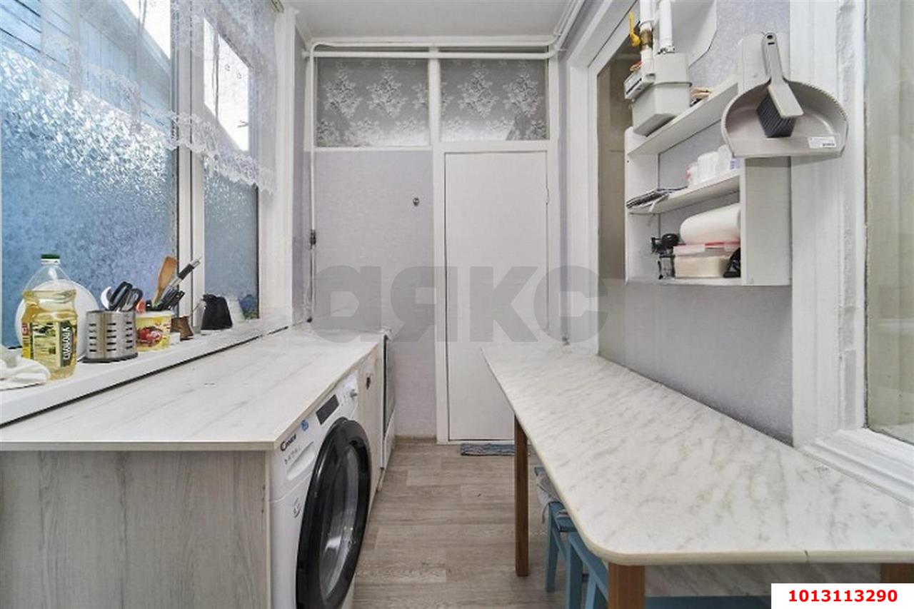 Фото №11: 2-комнатная квартира 30 м² - Краснодар, Центральный, ул. Коммунаров, 202