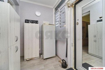 Фото №2: 2-комнатная квартира 30 м² - Краснодар, мкр. Центральный, ул. Коммунаров, 202