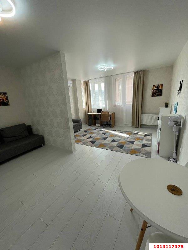 Фото №2: 1-комнатная квартира 36 м² - Краснодар, жилой комплекс Red777, ул. Адмирала Крузенштерна, 5к1