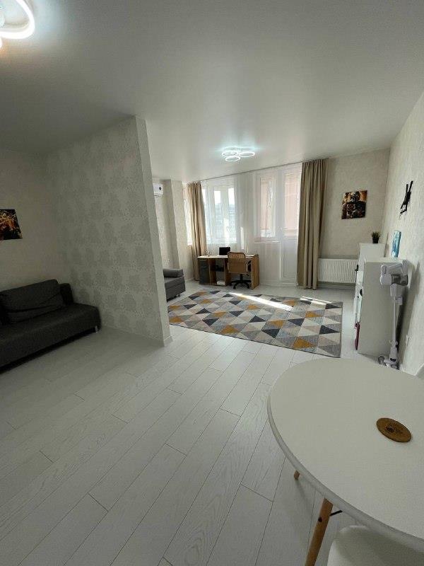 Фото №2: 1-комнатная квартира 36 м² - Краснодар, Прикубанский внутригородской округ, Россинского, мкр. жилой комплекс Red777, ул. Адмирала Крузенштерна, 5к1