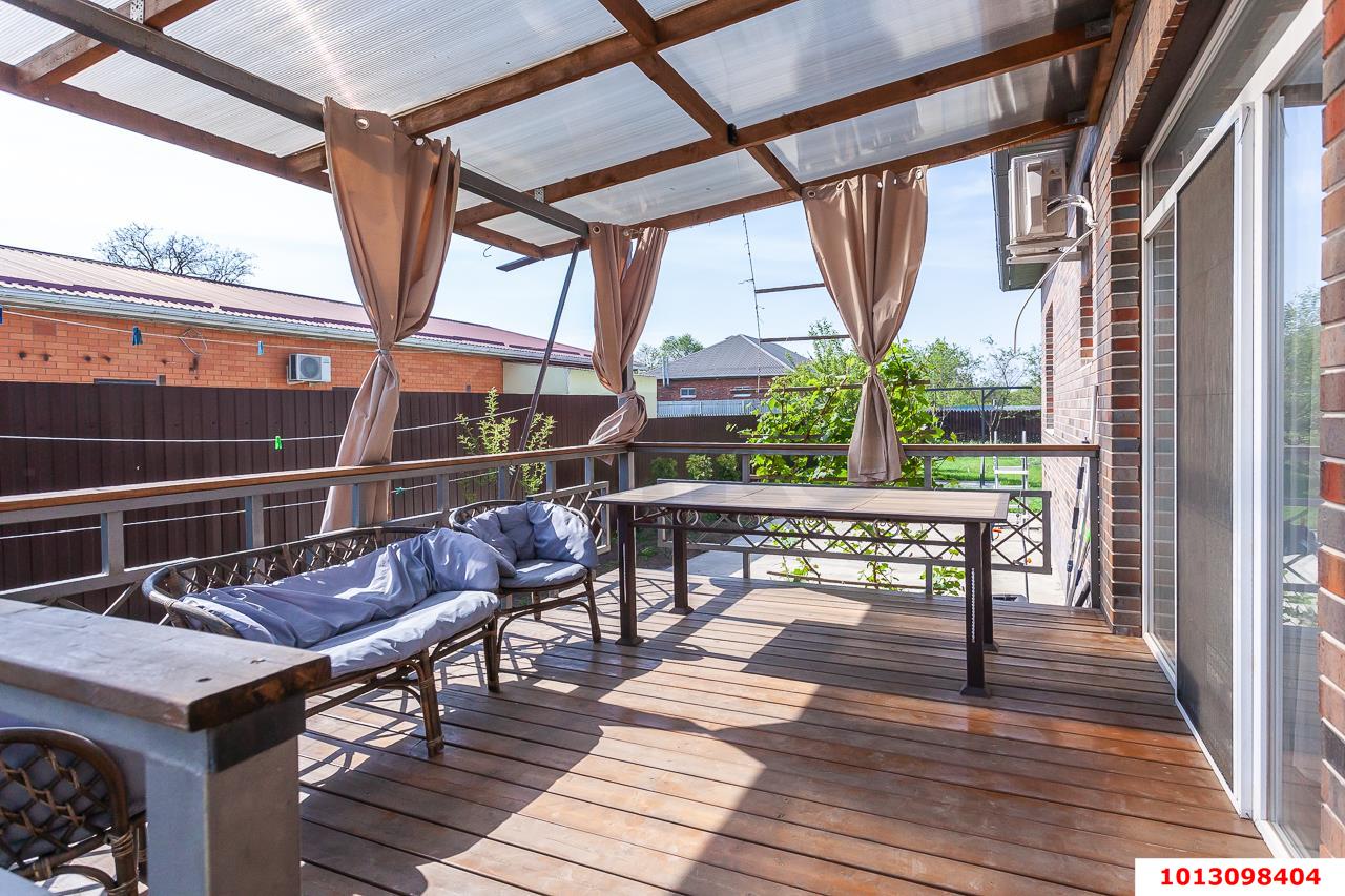 Фото №1: Дом 101 м² + 8 сот. - Новомышастовская, ул. Почтовая, 19А