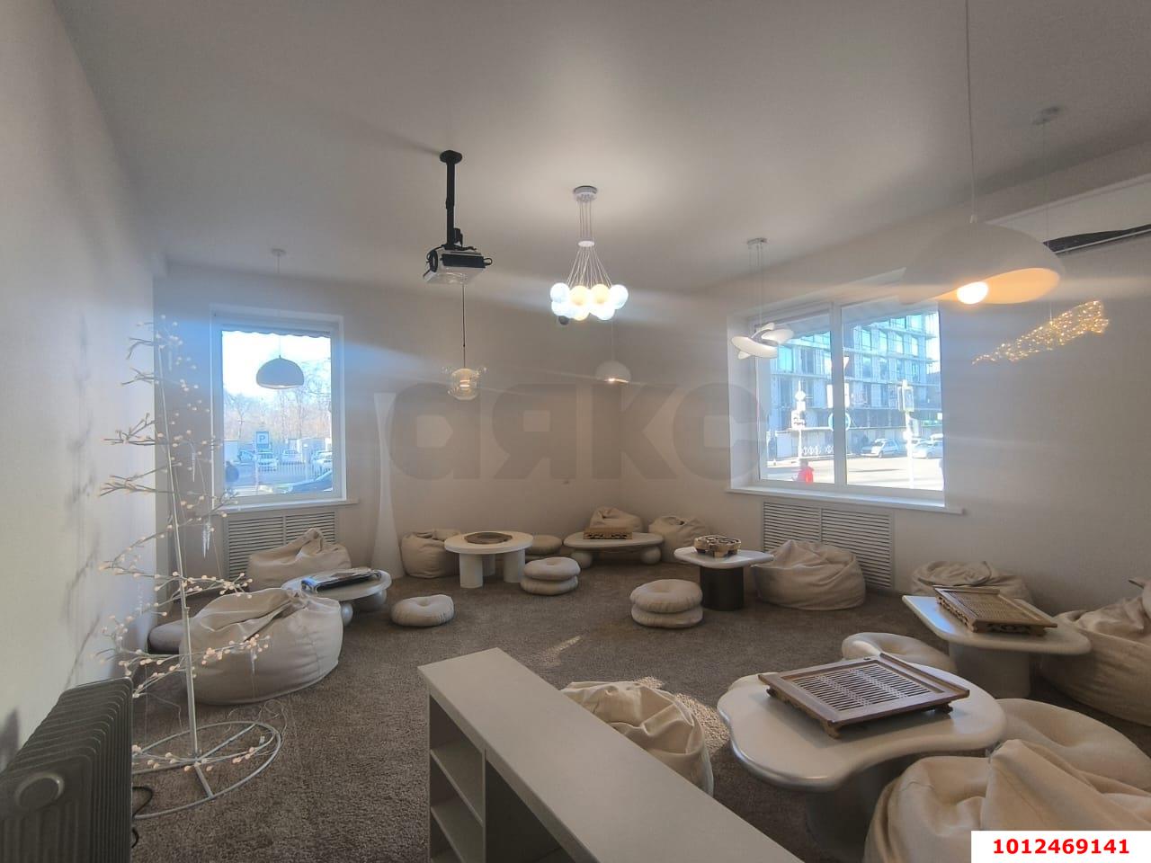 Фото №10: Торговое помещение 121 м² - Краснодар, Западный внутригородской округ, ул. Рашпилевская, 128
