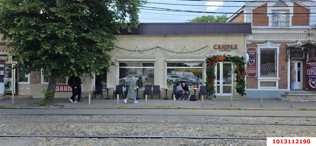 Фото №1: Торговое помещение 114 м² - Краснодар, Центральный, ул. Коммунаров, 65