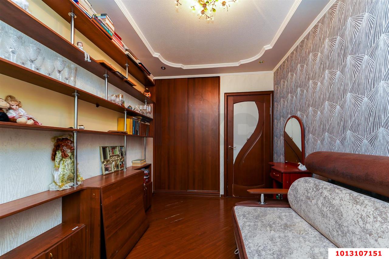 Фото №12: 3-комнатная квартира 60 м² - Краснодар, Центральный, ул. Коммунаров, 241