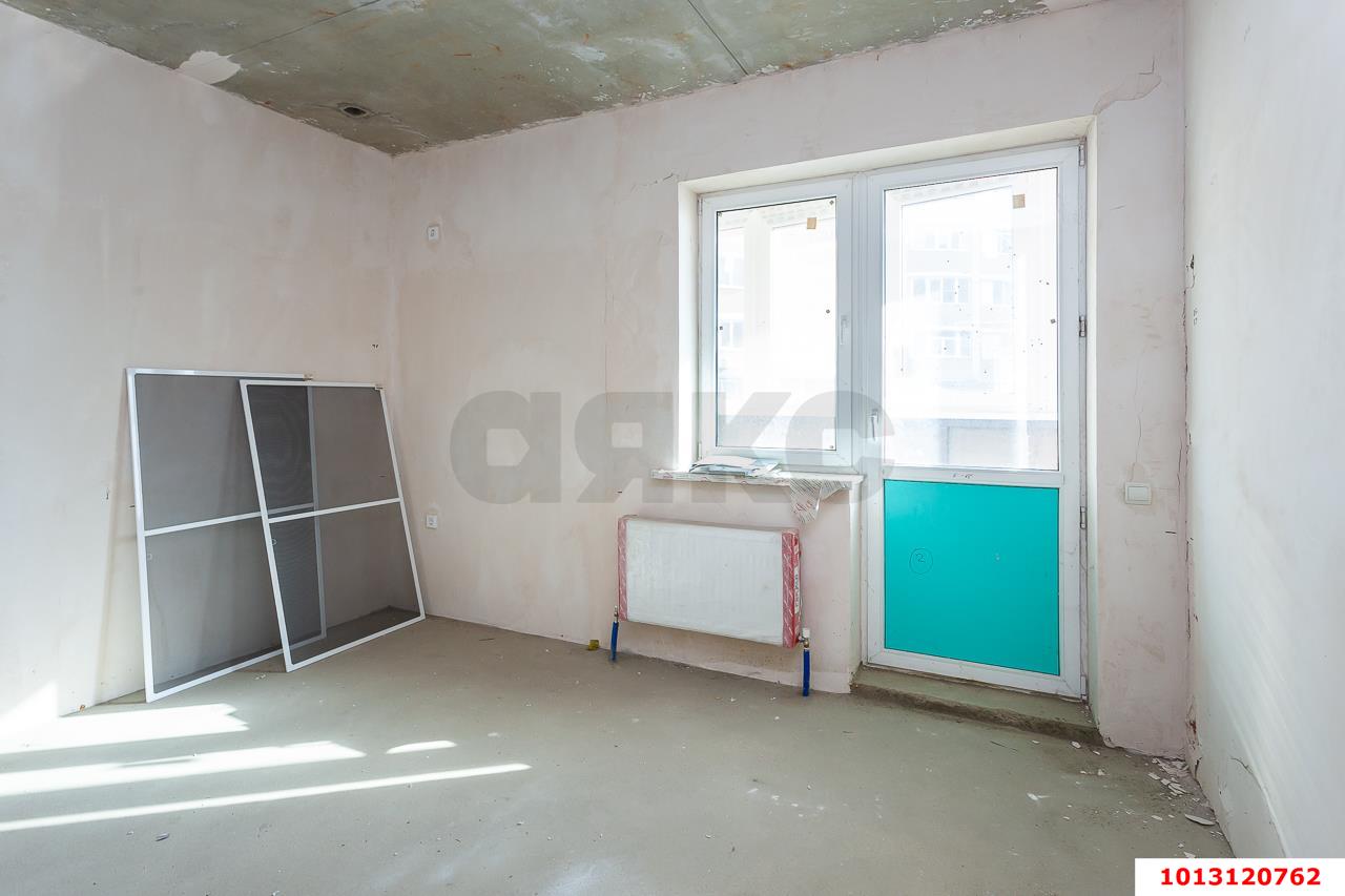 Фото №2: 2-комнатная квартира 60 м² - Краснодар, Юбилейный, ул. 70-летия Октября, 1/2