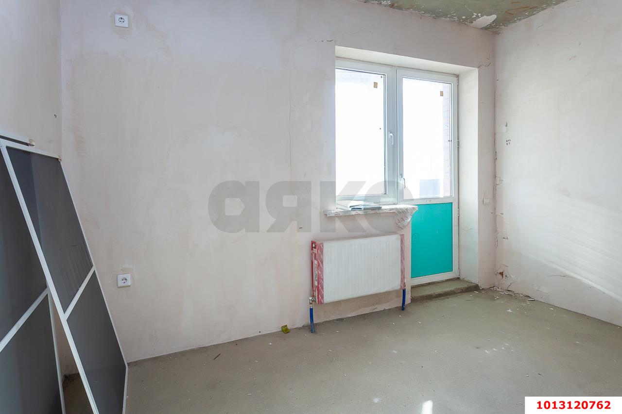 Фото №3: 2-комнатная квартира 60 м² - Краснодар, Юбилейный, ул. 70-летия Октября, 1/2