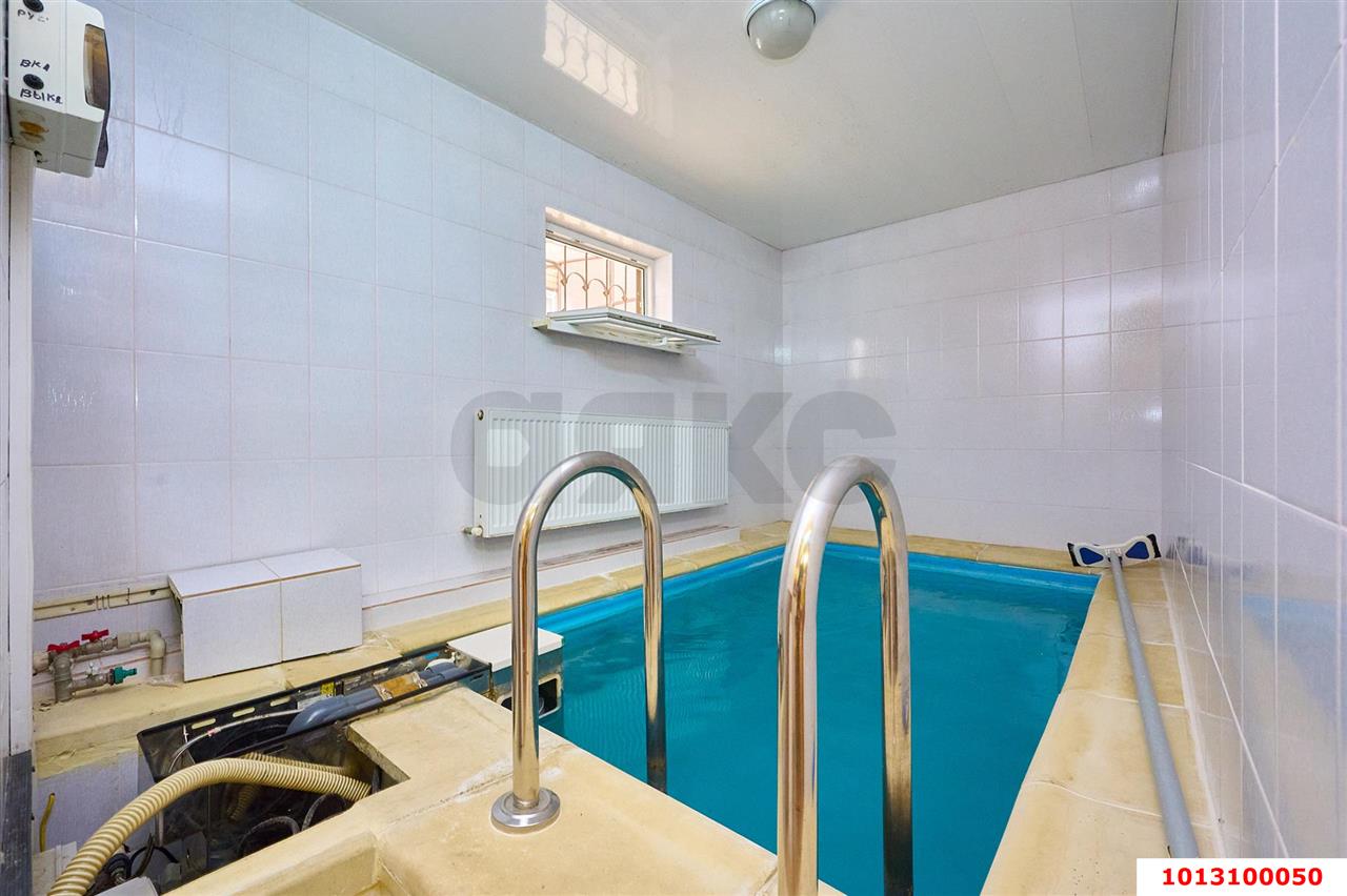 Фото №10: Дом 310 м² + 10 сот. - Краснодар, Карасунский внутригородской округ, ж/р Новознаменский, ул. Уланская, 21