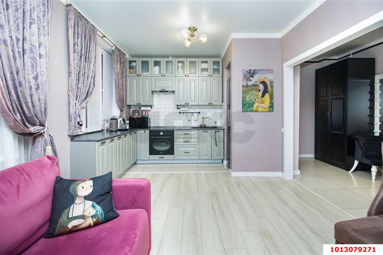 Фото №1: 3-комнатная квартира 100 м² - Краснодар, жилой комплекс Привилегия, ул. Селезнёва, 4/15к1