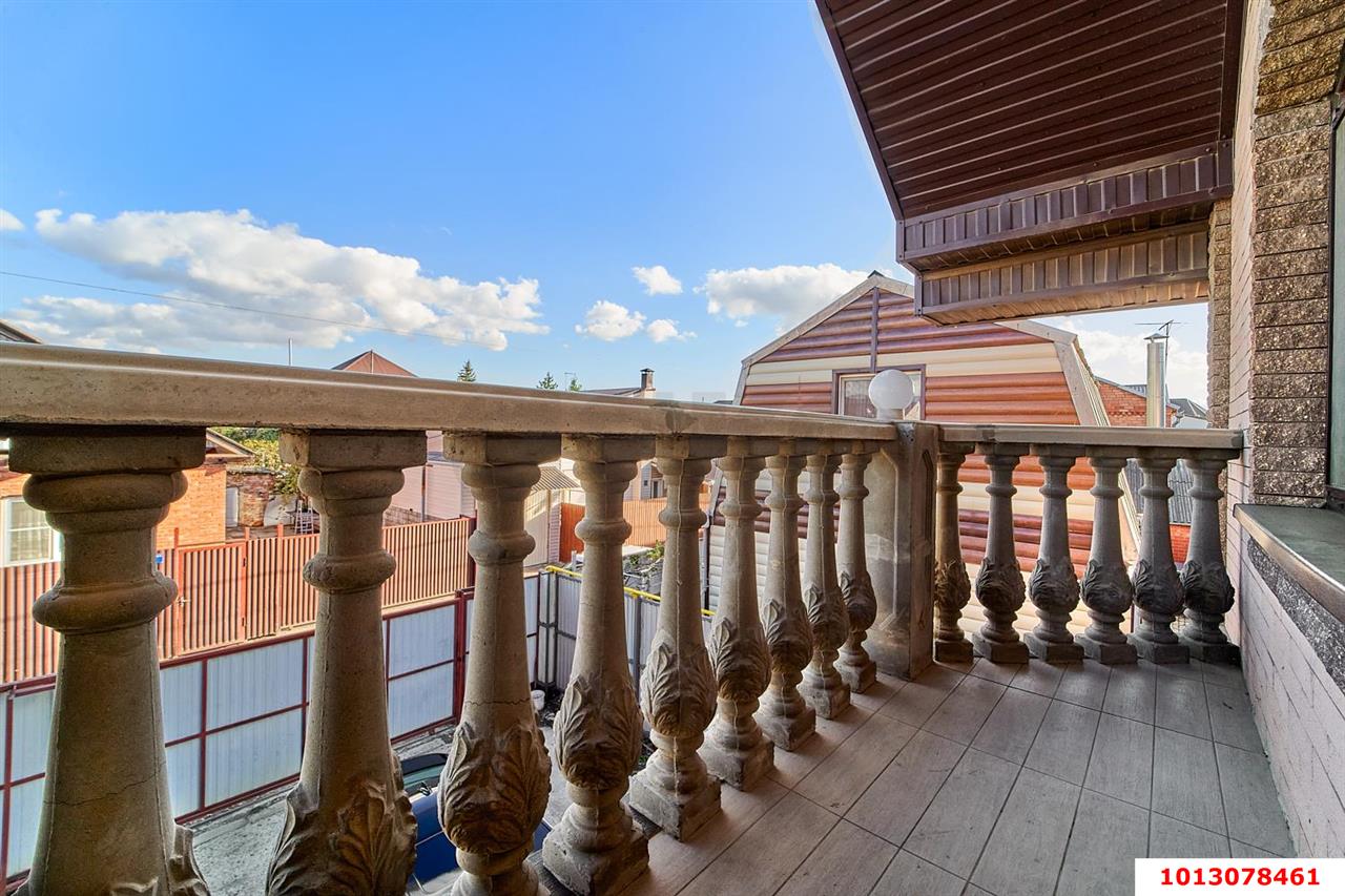 Фото №9: Дом 274 м² + 4 сот. - Краснодар, Прикубанский внутригородской округ, Сады Калинина, ст Животновод, ул. Персиковая, 263