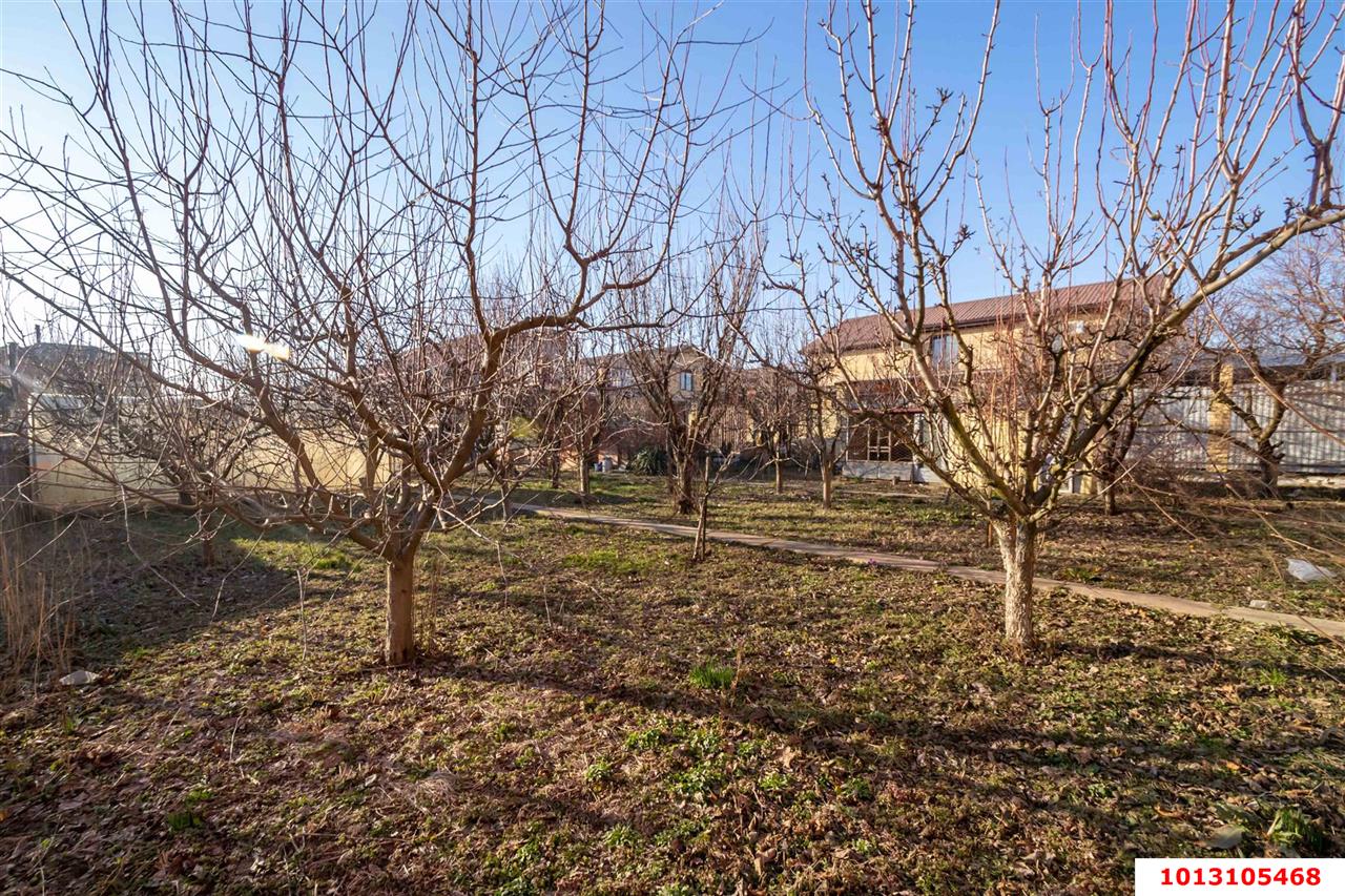 Фото №3: Дом 138 м² + 12 сот. - Знаменский, мкр. Карасунский внутригородской округ, ул. Угловая, 3