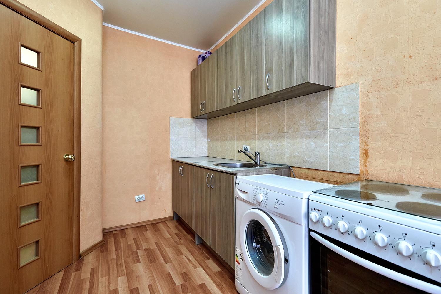 Фото №2: 1-комнатная квартира 38 м² - Краснодар, Завод Радиоизмерительных Приборов, Прикубанский внутригородской округ, мкр. Музыкальный, ул. имени Сергея Есенина, 108/6А