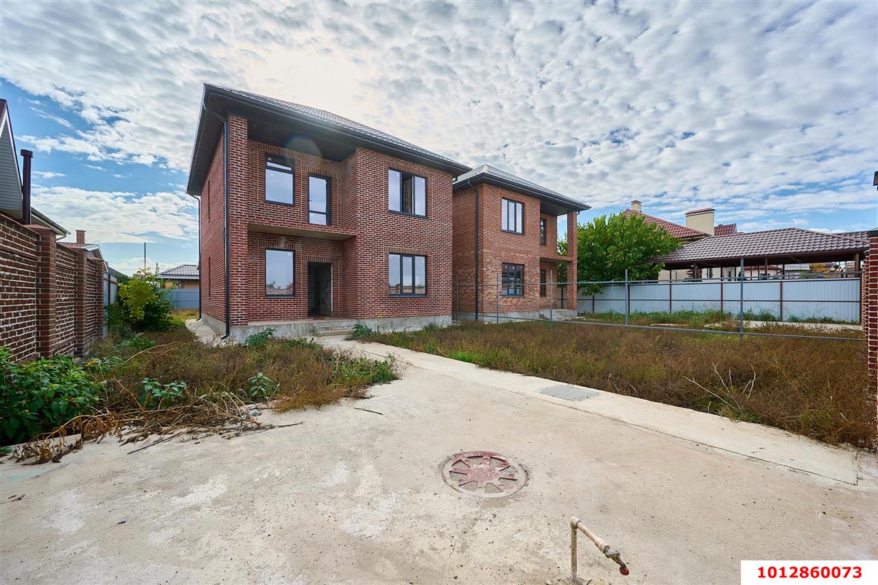 Фото №2: Дом 157 м² + 5 сот. - СНТ Пригород, мкр. Прикубанский внутригородской округ, ул. Атамана Бурсака, 35