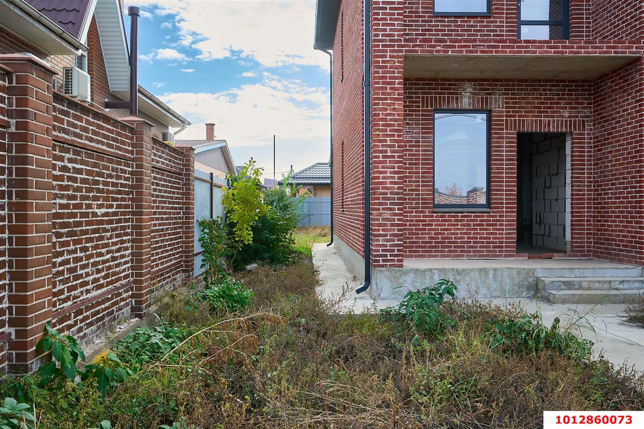 Фото №3: Дом 157 м² + 5 сот. - СНТ Пригород, мкр. Прикубанский внутригородской округ, ул. Атамана Бурсака, 35