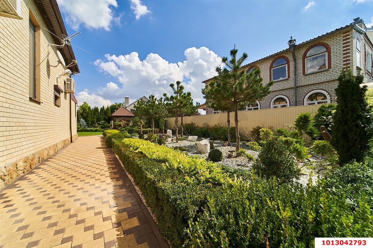 Фото №4: Дом 258 м² + 12.5 сот. - Краснодар, Карасунский внутригородской округ, ж/р Новознаменский, пр-д 2-й Становой, 13