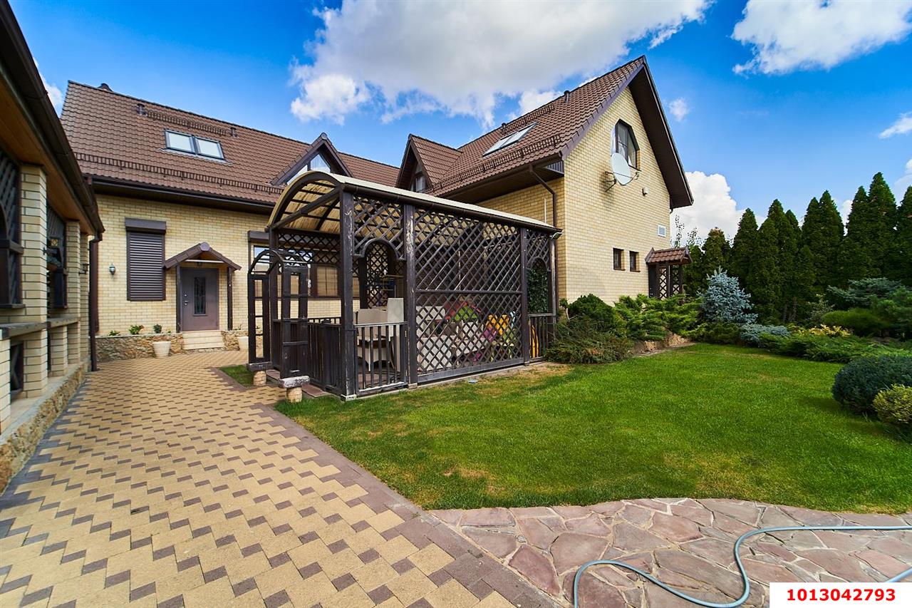 Фото №17: Дом 258 м² + 12.5 сот. - Краснодар, Карасунский внутригородской округ, ж/р Новознаменский, пр-д 2-й Становой, 13