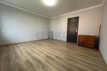 Фото №2: Комната 16 м² - Краснодар, мкр. Западный внутригородской округ, ул. Фёдора Лузана, 10