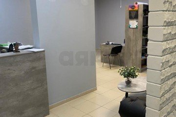 Фото №3: Торговое помещение 71 м² - Краснодар, мкр. имени Петра Метальникова, ул. Цезаря Куникова, 24к1