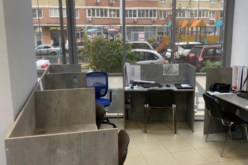 Фото №4: Торговое помещение 71 м² - Краснодар, мкр. имени Петра Метальникова, ул. Цезаря Куникова, 24к1