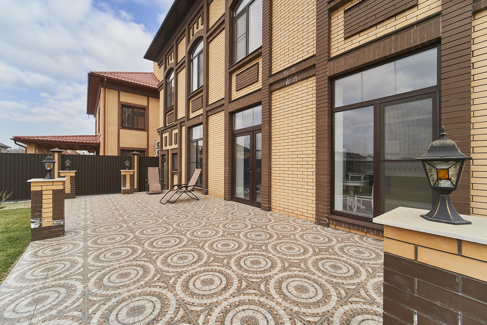 Фото №3: Дом 325 м² + 8 сот. - Краснодар, ул. Ростокская, 13