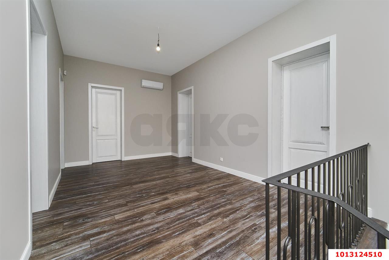 Фото №13: Дом 325 м² + 8 сот. - Краснодар, коттеджный  Зелёная Долина, ул. Ростокская, 13