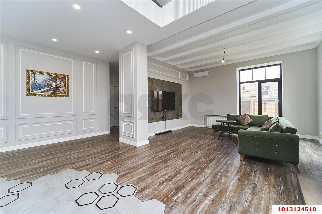 Фото №9: Дом 325 м² + 8 сот. - Краснодар, коттеджный  Зелёная Долина, ул. Ростокская, 13