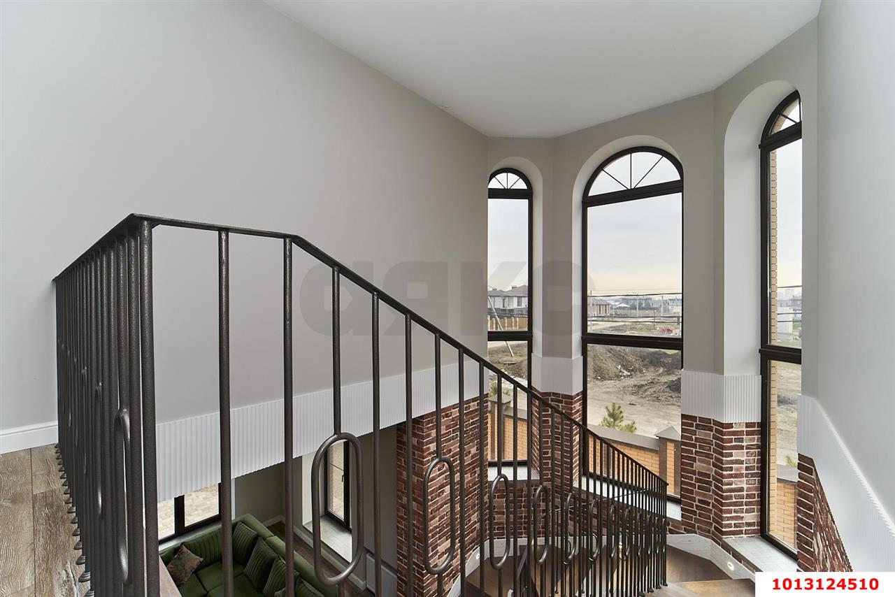 Фото №11: Дом 325 м² + 8 сот. - Краснодар, коттеджный  Зелёная Долина, ул. Ростокская, 13